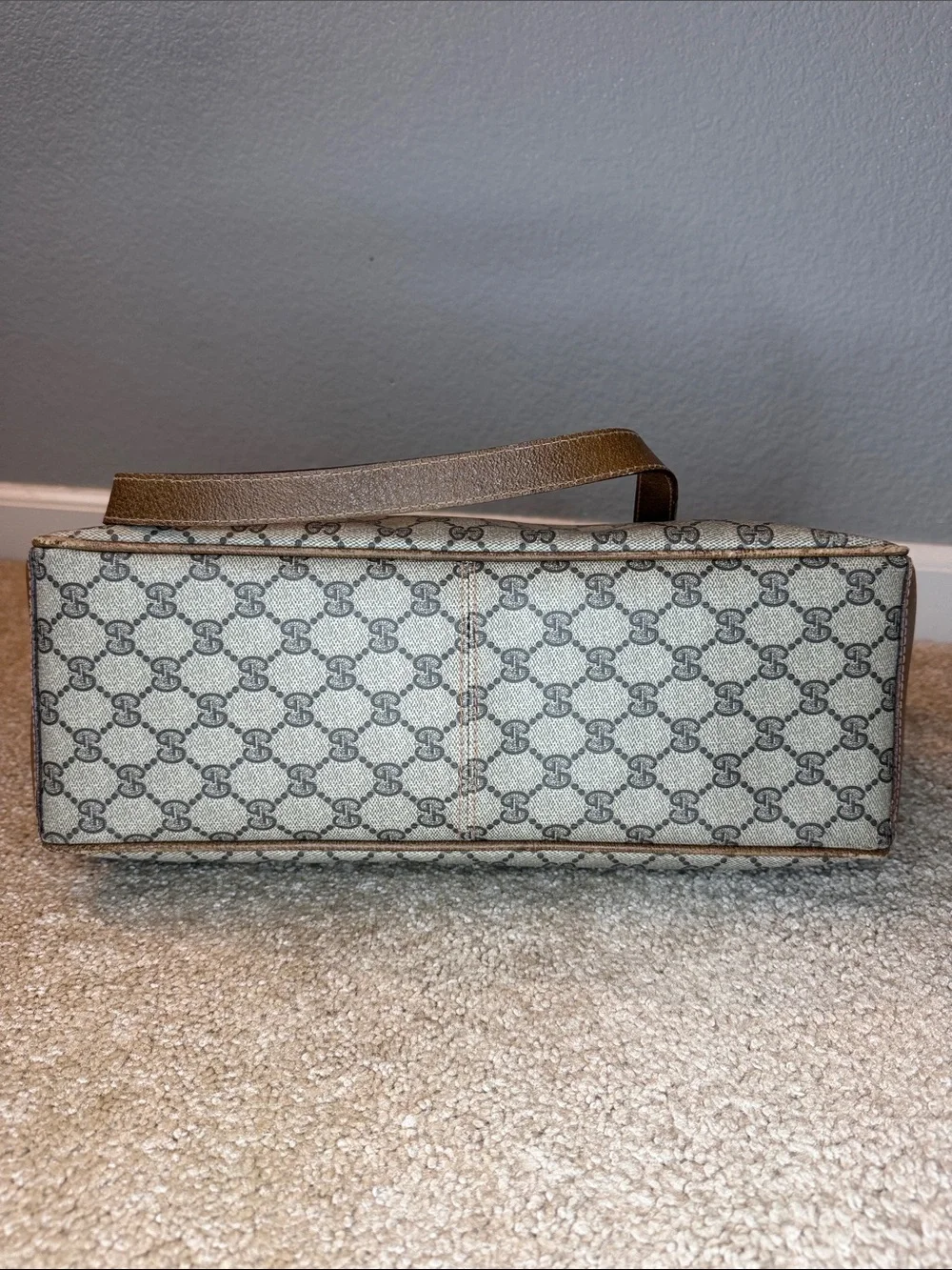 Vintage Gucci Beige Monogram Shoulder Bag with Brown Leather Trim - Picture 10 of 15